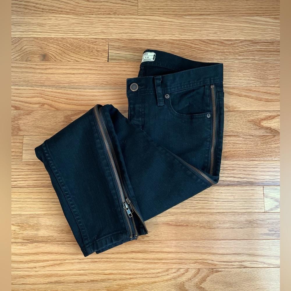 Free People black skinny jeans with zippers on the sides. Size 27W - Picture 2 of 9